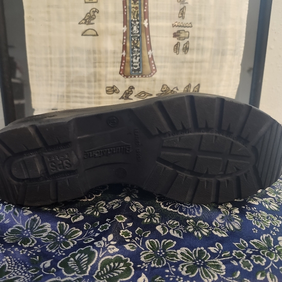 Men's Blundstone 550 Classic Fit Walnut US Size 11 *Has Damage - Picture 10 of 14